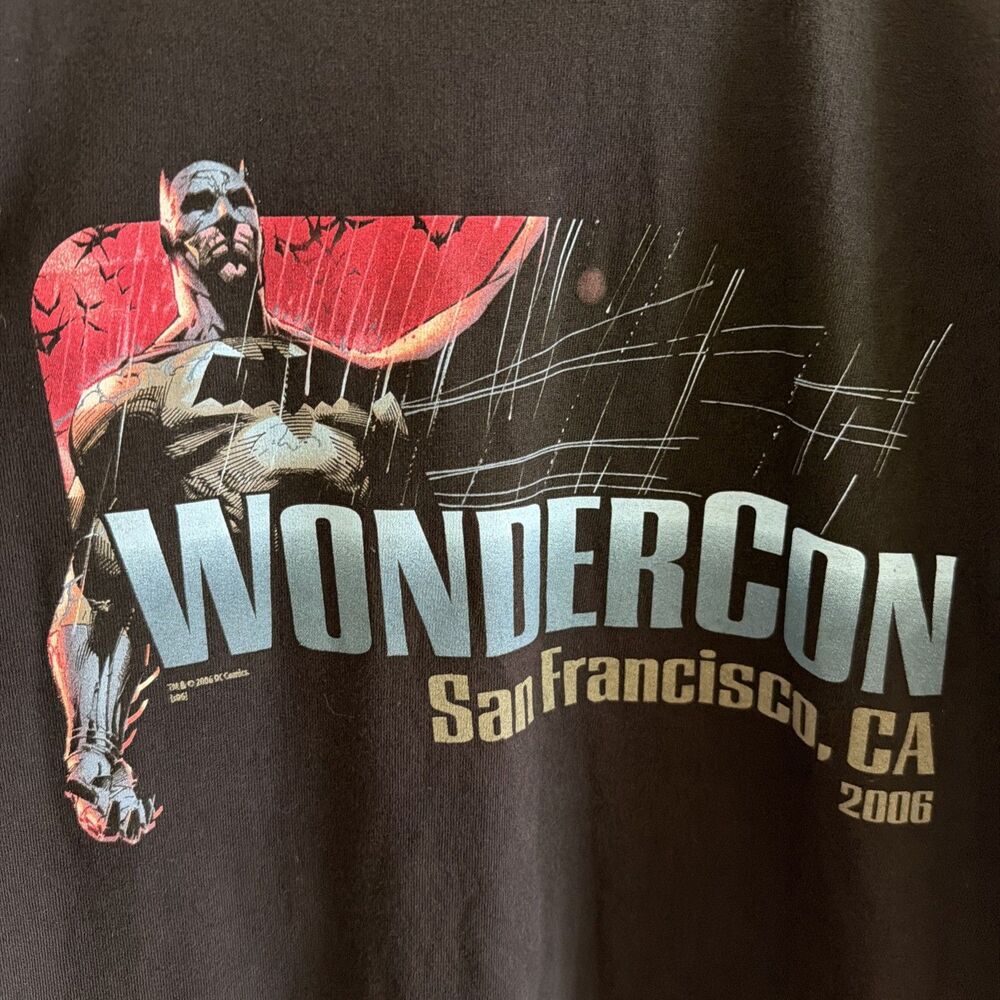DC Comics Batman Graphitti Wondercon 2006 San Francisco T-Shirt Size S